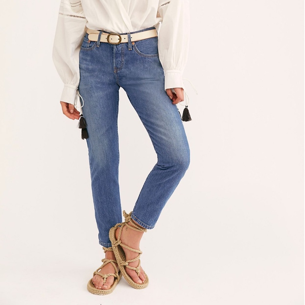 Levi 501 Taper Jeans